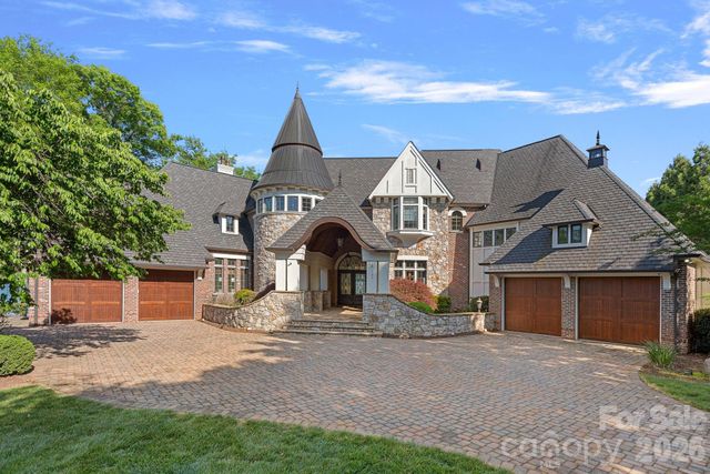 109 Conway Court, Mooresville, NC 28117