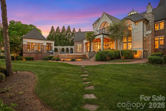 109 Conway Court, Mooresville, NC 28117