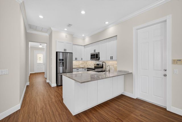 234 San Remo Drive, Jupiter, FL 33458