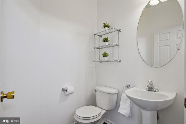 12 HARBOUR HEIGHTS DR, Annapolis, MD 21401