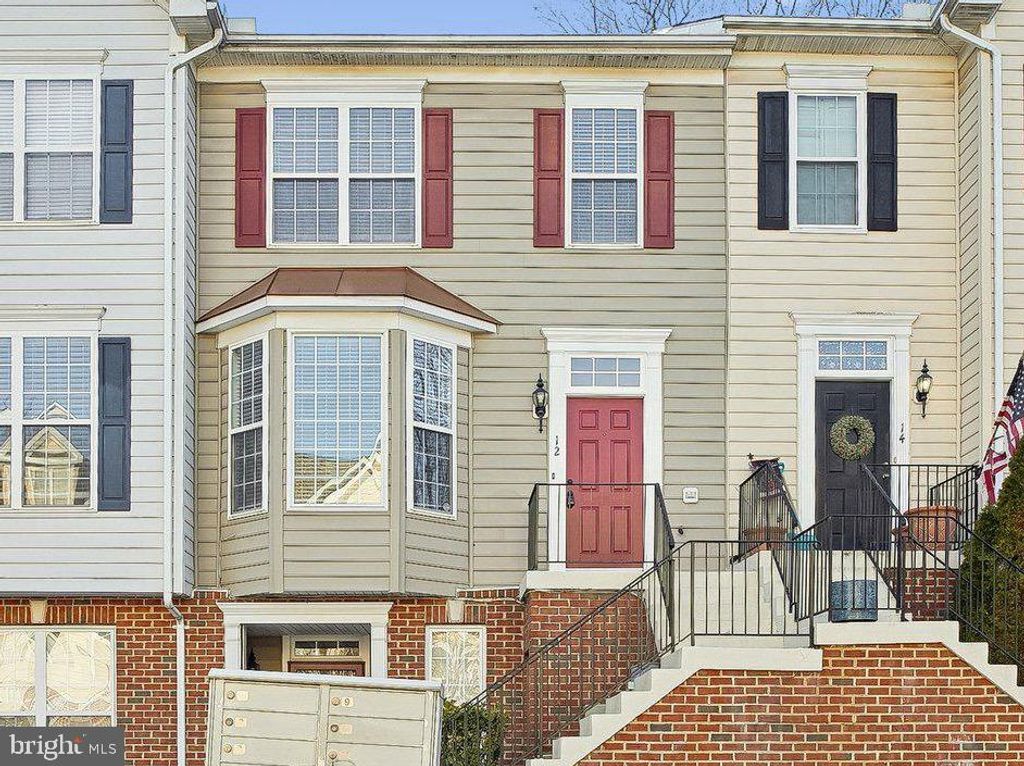 12 HARBOUR HEIGHTS DR, Annapolis, MD 21401