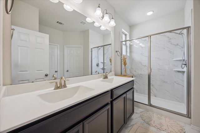 1817 Agoura Hills Dr, Houston, TX 77080