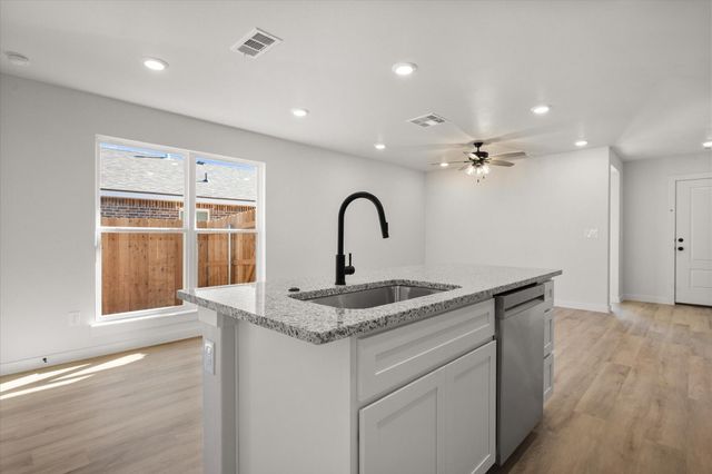 506 E 23rd Street, Wolfforth, TX 79382