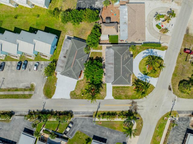 662 Granada Street, Fort Pierce, FL 34949