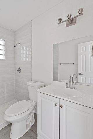 662 Granada Street, Fort Pierce, FL 34949