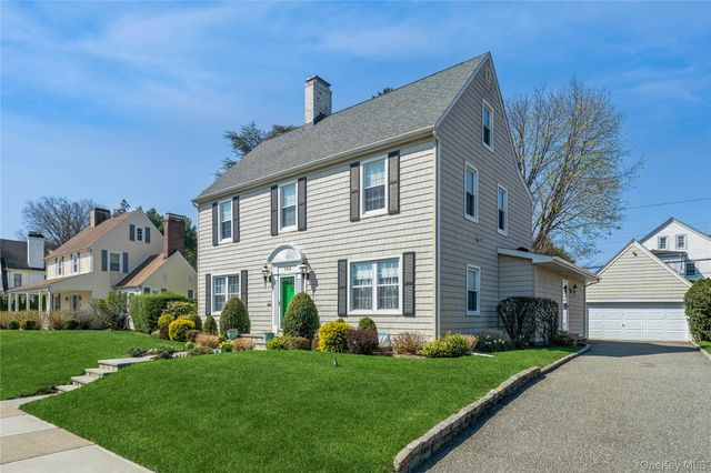 154 Wellington Road, Garden City, NY 11530