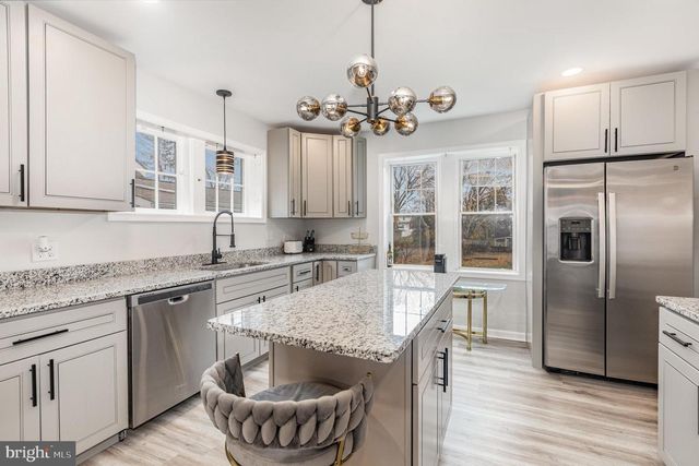141 S 32ND ST, Camp Hill, PA 17011