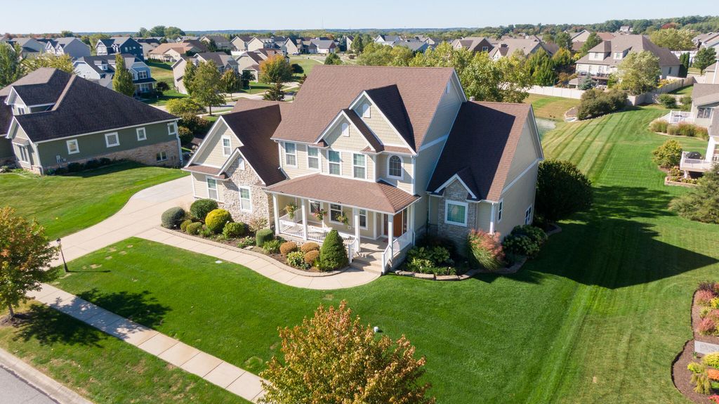 3303 Venice Drive, Valparaiso, IN 46385