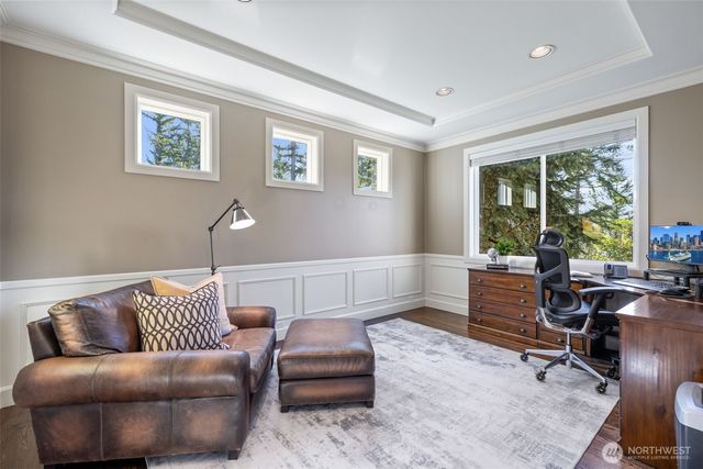 1915 205th Place NE, Sammamish, WA 98074