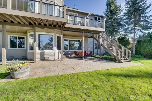 1915 205th Place NE, Sammamish, WA 98074
