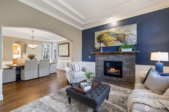 1915 205th Place NE, Sammamish, WA 98074