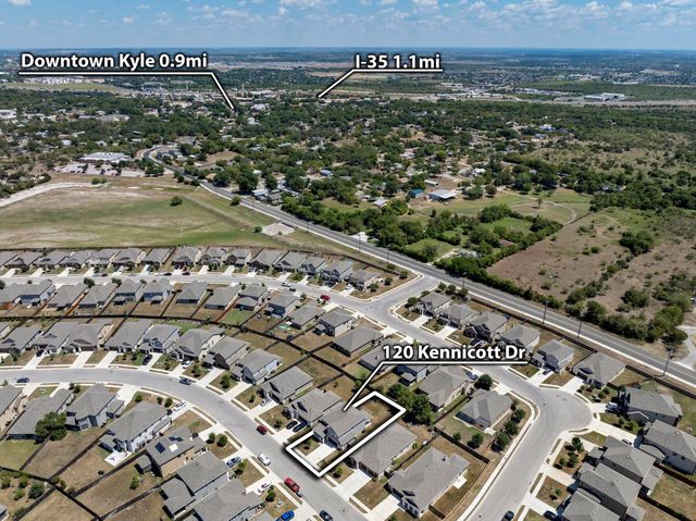 120 Kennicott DR, Kyle, TX 78640