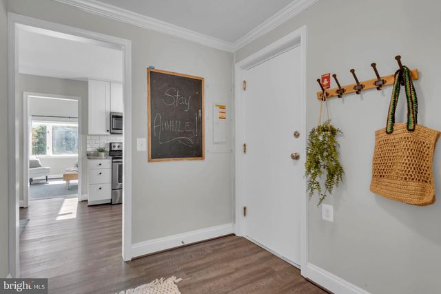 946 SHORE ACRES RD, Arnold, MD 21012