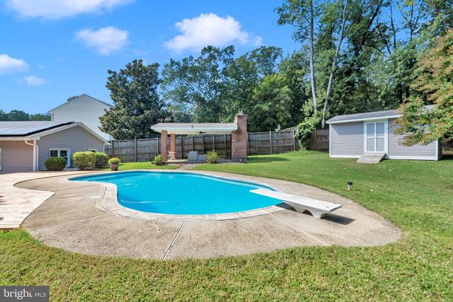 946 SHORE ACRES RD, Arnold, MD 21012