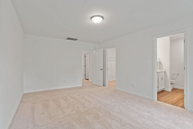 202 Spartina Court, Spartanburg, SC 29307