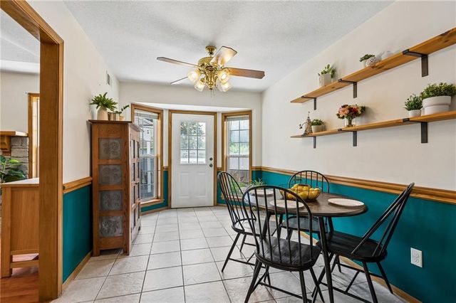 109 NW 101st Place, Kansas City, MO 64155