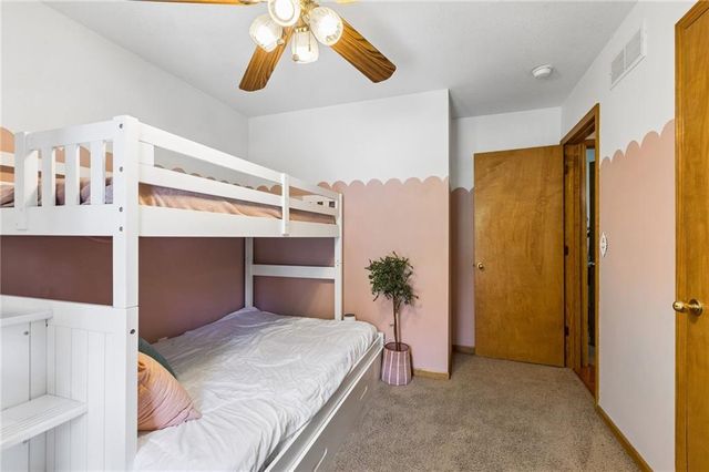 109 NW 101st Place, Kansas City, MO 64155