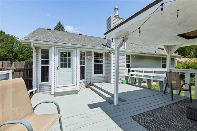 109 NW 101st Place, Kansas City, MO 64155