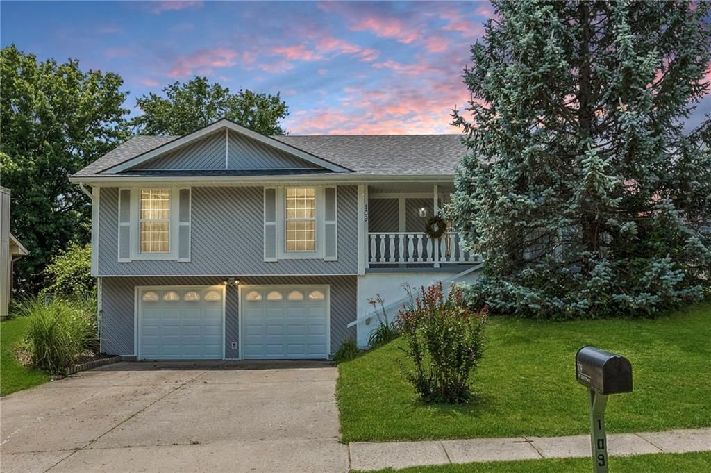 109 NW 101st Place, Kansas City, MO 64155