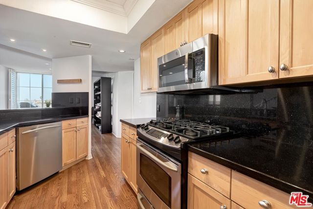 10608 Wilkins Avenue 303, Los Angeles, CA 90024