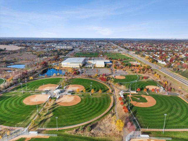 4896 Blake Way, Woodbury, MN 55129