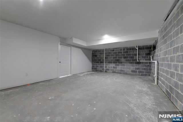 2 Cleveland 2, Belleville, NJ 07109