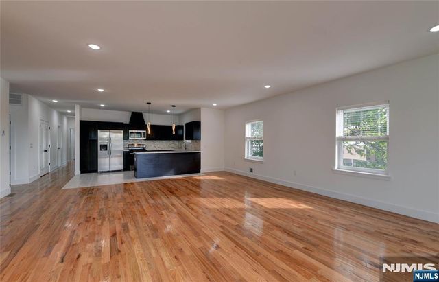 2 Cleveland 2, Belleville, NJ 07109