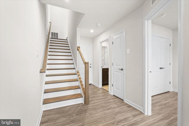6056 BEAKE ST, Hyattsville, MD 20782