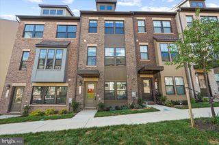 6056 BEAKE ST, Hyattsville, MD 20782