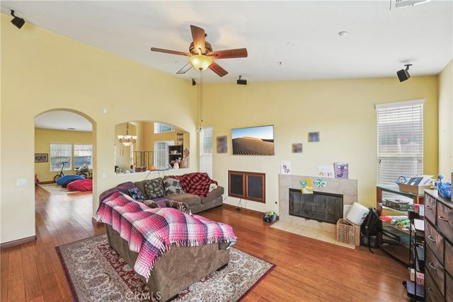 14987 Pepperdine, Fontana, CA 92336