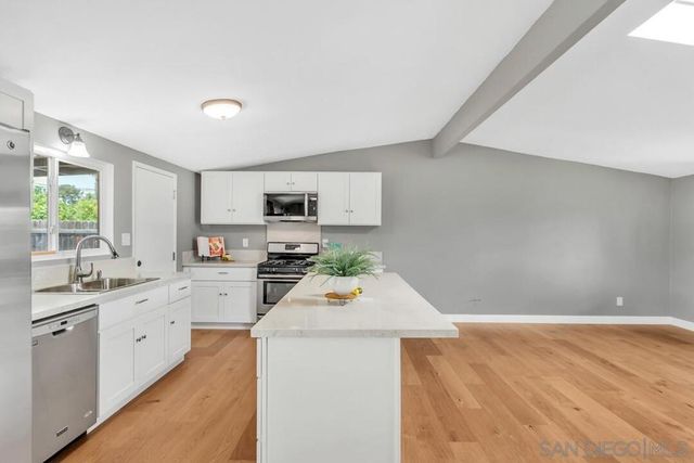 536 Rogue Rd, El Cajon, CA 92020