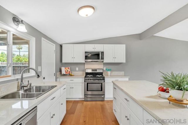 536 Rogue Rd, El Cajon, CA 92020