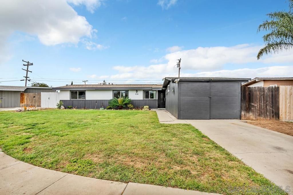 Image 24 of property listing at 536 Rogue Rd, El Cajon, CA 92020