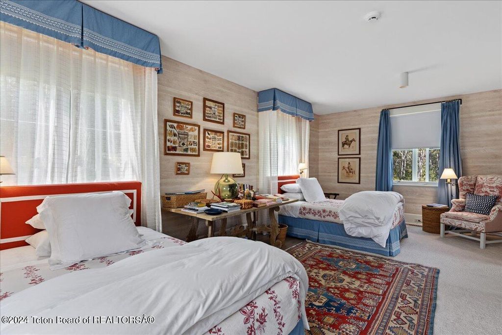 255 E LUCAS RIVA RIDGE Road, Jackson, WY 83001 photo 23