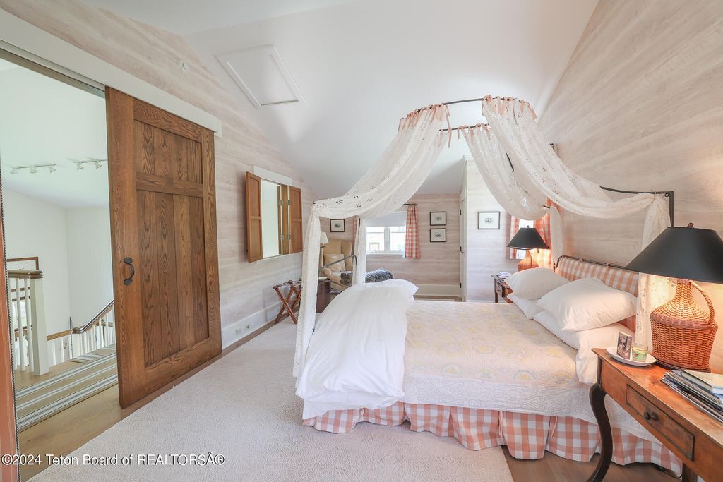 255 E LUCAS RIVA RIDGE Road, Jackson, WY 83001 photo 24