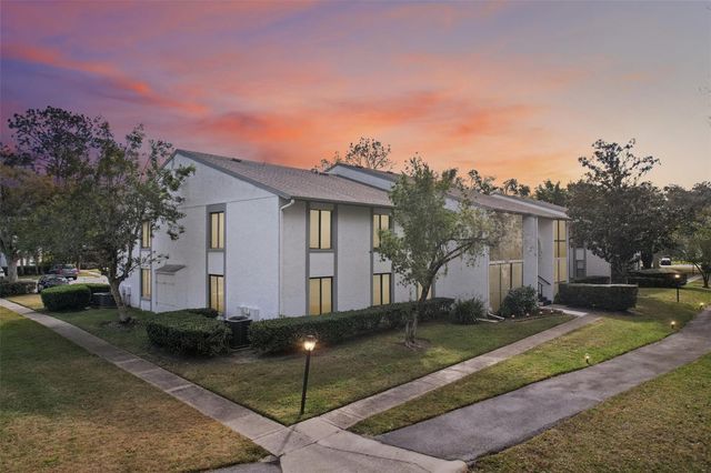 1290 PINE RIDGE E F2, Tarpon Springs, FL 34688