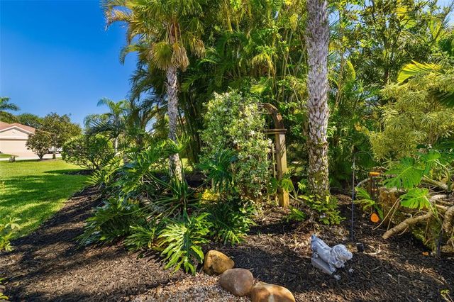 356 BLACKBIRD COURT, Bradenton, FL 34212