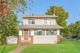 165 Colony, Akron, OH 44305