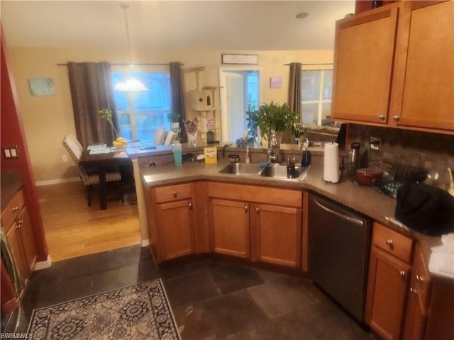 3601 NE 21st PL, Cape Coral, FL 33909