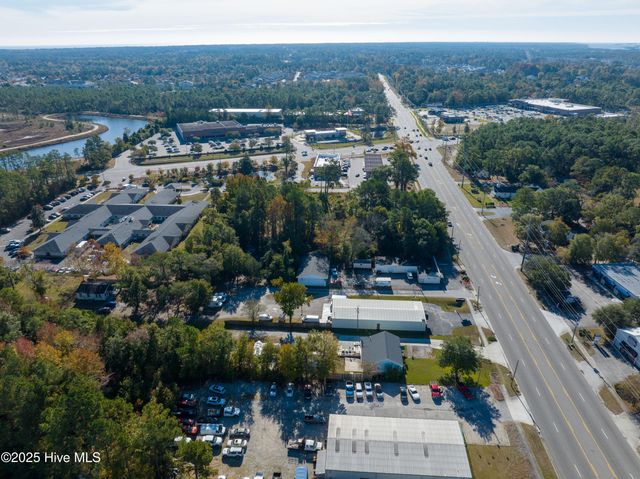 3729 Carolina Beach Road, Wilmington, NC 28412