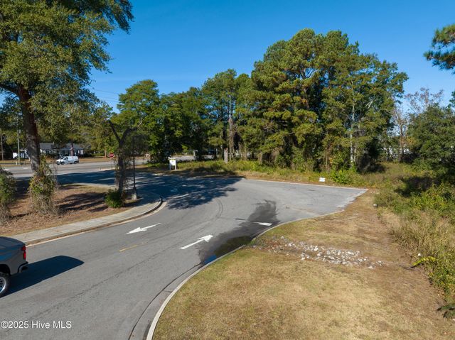 3729 Carolina Beach Road, Wilmington, NC 28412