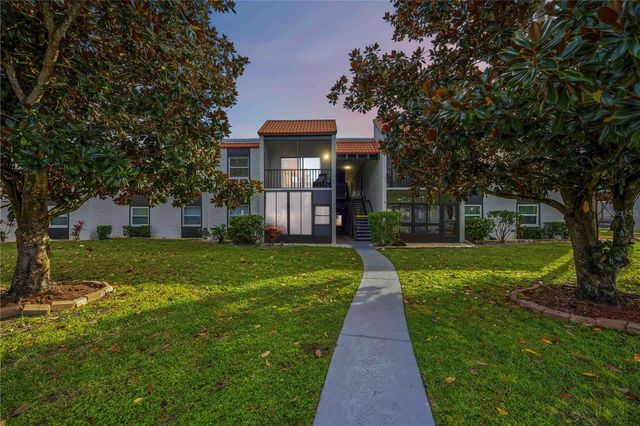 3227 BENEVA ROAD 201, Sarasota, FL 34232