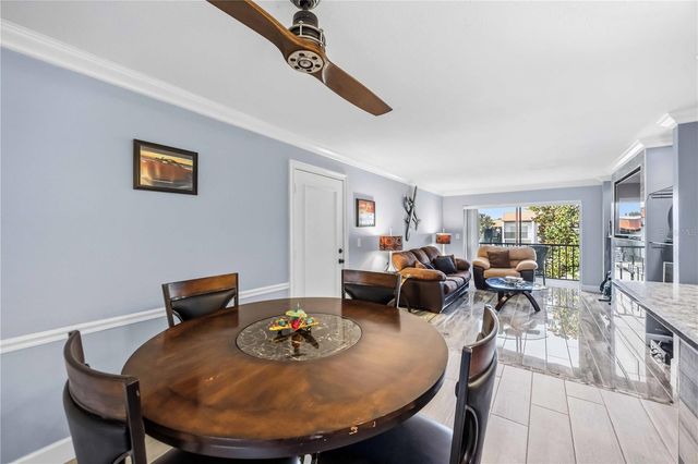 3227 BENEVA ROAD 201, Sarasota, FL 34232