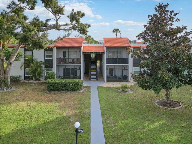3227 BENEVA ROAD 201, Sarasota, FL 34232