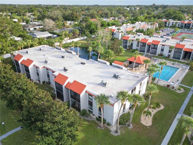 3227 BENEVA ROAD 201, Sarasota, FL 34232