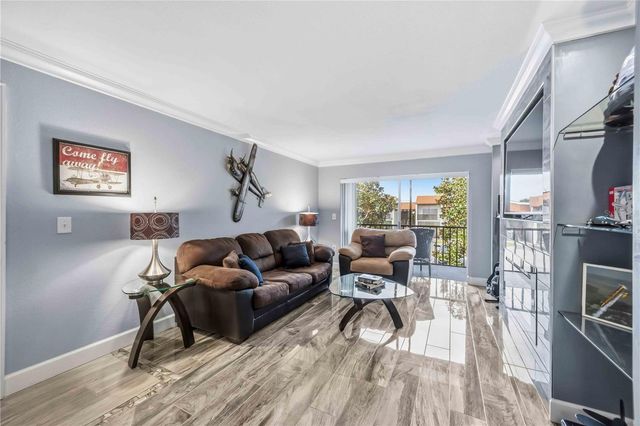 3227 BENEVA ROAD 201, Sarasota, FL 34232