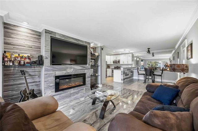 3227 BENEVA ROAD 201, Sarasota, FL 34232