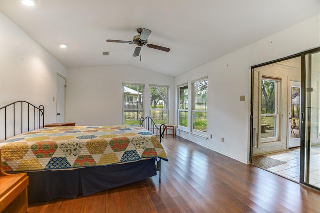 204 Blue Ground, Horseshoe Bay, TX 78657