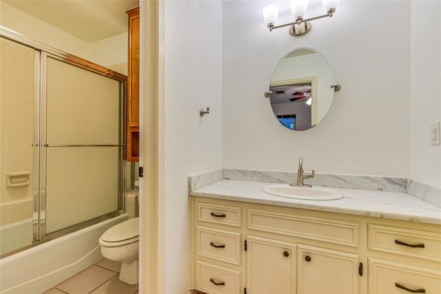 204 Blue Ground, Horseshoe Bay, TX 78657