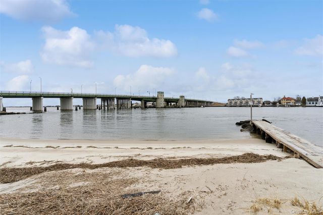 167 Beach 3rd Street, Far Rockaway, NY 11691